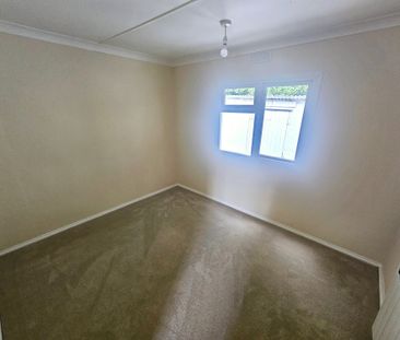 Canada Road, Romsey, West Wellow - Photo 3