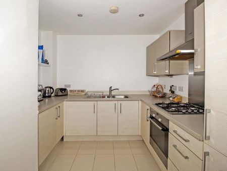 1 bedroom apartment to rent - Photo 5