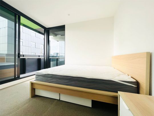 608/555 Swanston Street - Photo 1