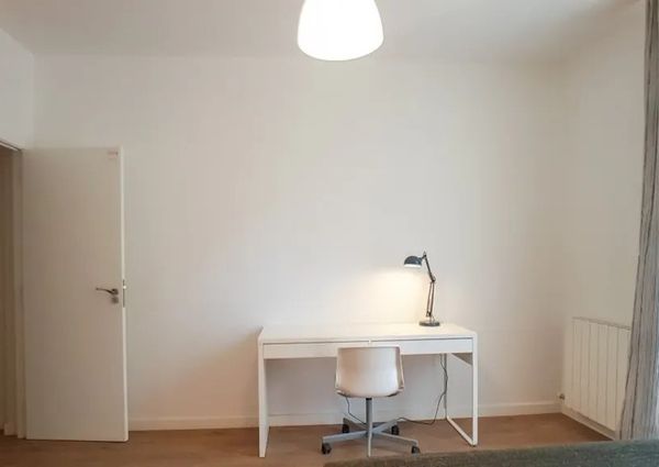 Gran Via de les Corts Catalanes, Barcelona, Catalonia 08007