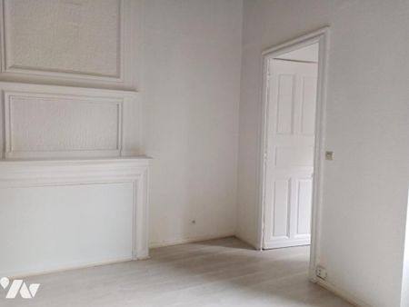 Loue Appartement à Nantes Centre T2 bis - 2ème étage (sans asc) - Photo 2