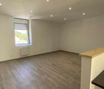 Location Appartement 3 pièces 69m² LE CREUSOT 71200 - Photo 1