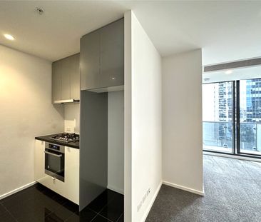 1704/151 City Road - Photo 4