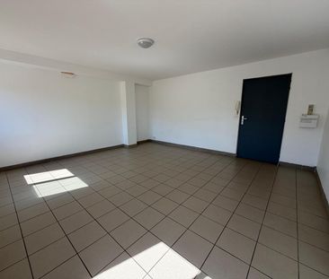 Location Appartement 1 pièce 33m² VAULX EN VELIN 69120 - Photo 6