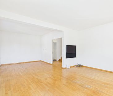 Charmantes Einfamilienhaus mit Garten und Sauna in Solothurn - Photo 2