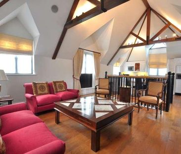 The Lodge, Wraysbury Hall, Ferry Lane, Wraysbury, Staines-upon-tham... - Photo 2