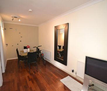 1 bed Mid Terraced House for Rent - Photo 1