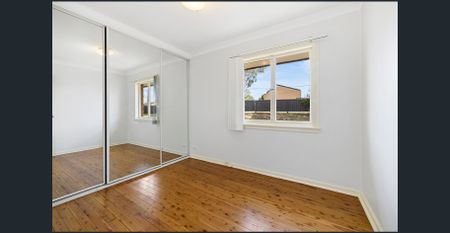 Freshly Updated 3-Bedroom Home Ready for Comfortable Living - Photo 4