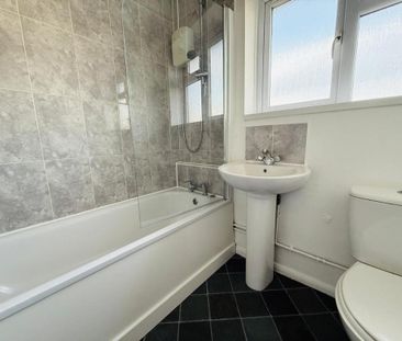 2 bedroom terraced house to rent - Photo 6