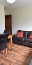 4 bedroom Flat in Grovewood, Leeds - Photo 2