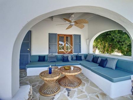 Luxury Villa for rent in Menorca, Balearic Islands - Photo 2
