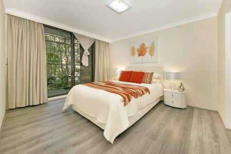 Perfectly Located 2 Bedroom Apartment! - Photo 3