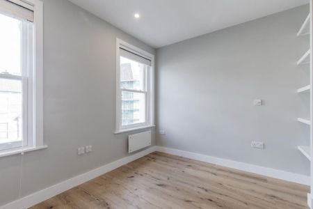 Flat to rent - Photo 3