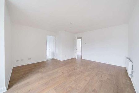 Kingston Upon Thames, Surrey, KT1 - Photo 5