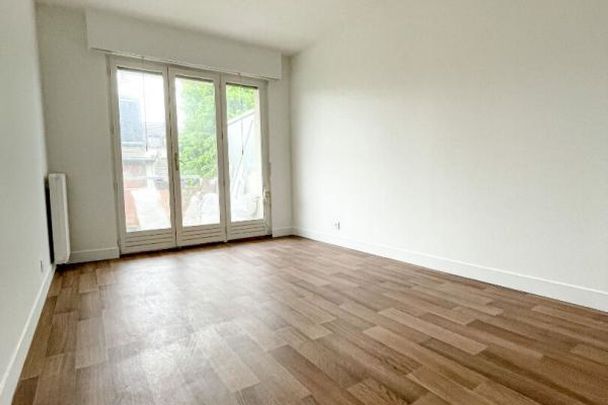 Appartement Versailles 2 pièce(s) 53.64 m2 - Photo 1