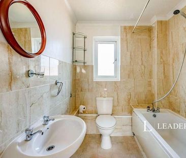 Woodcourt, Crawley, RH11 - Photo 4