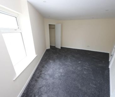 1 bedroom terraced house to rent - Photo 2