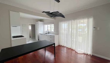 Mount Albert, 3 bedrooms - Photo 3