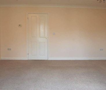 Blenheim Close, West Row, IP28 - Photo 5
