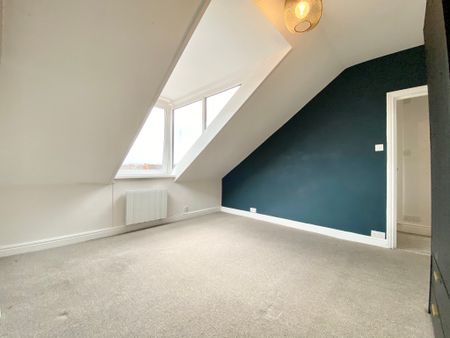 1 Bedroom - Photo 2