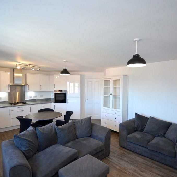 2 bedroom flat to rent - Photo 1