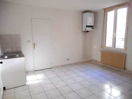 Appartement RUE CHAVAILLAUD - Photo 5
