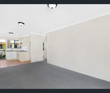 Spacious home in a great location - Photo 1