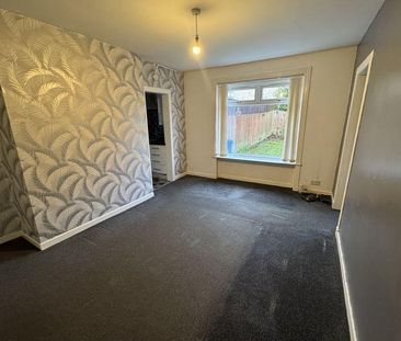 3 bedroom apartment to rent - Photo 2