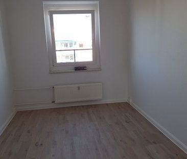 Überzeugen Sie sich selbst überdurchschnittlich großes Wohnzimmer m... - Photo 1