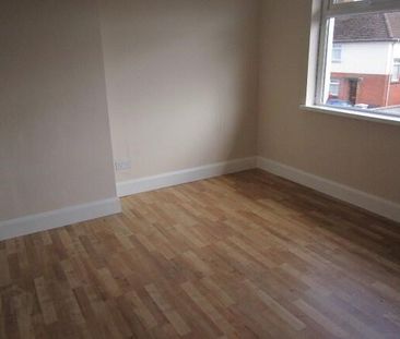 1 Cumber Gardens, Drumaness, Ballynahinch, BT24 8RN - Photo 2