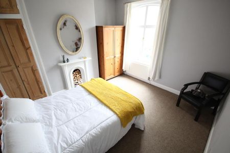 4 bedroom house to rent - Photo 3