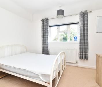 Darrell Place, Earlham, Norwich, NR5 - Photo 6