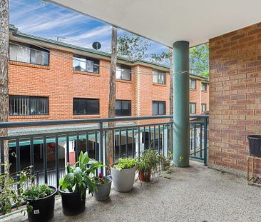 17/245 Targo Road - Photo 2