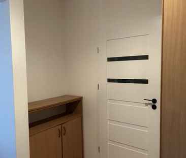 Do wynajęcia kawalerka po generalnym remoncie. - Фото 4