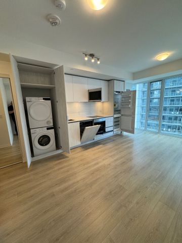 For Lease - 8 Widmer Street Unit# 2608, Toronto, Ontario - Photo 4