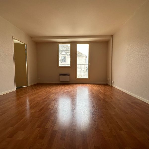 Location Appartement 2 pièces 48m² ORLEANS 45000 - Photo 1