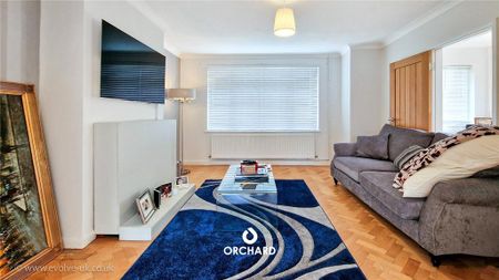 3 bedroom semi-detached house to rent - Photo 3