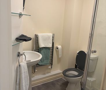 Room in a Shared Flat, Coxford Road, SO16 - Photo 2