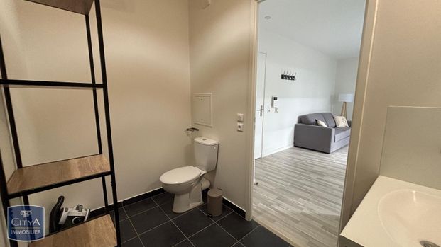 Location Appartement 1 pièce 29m² GENNEVILLIERS 92230 - Photo 1
