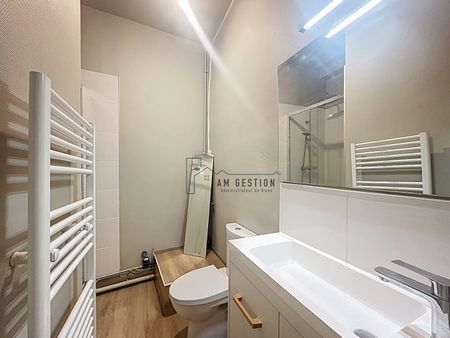 Location Appartement 1 pièce 21m² - Photo 4