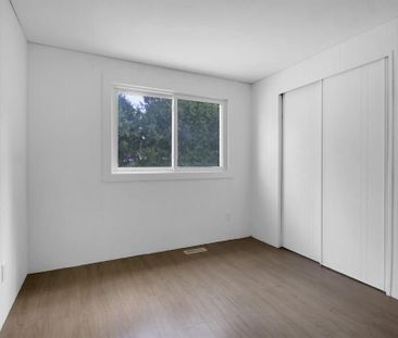 For Lease - 14 Lazy Nol Court, Stittsville - Munster - Richmond, On... - Photo 1