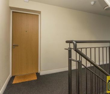 Apt 32 Titanic Walk, 11 Ballymacarrett Road, Belfast, BT4 1BT - Photo 5