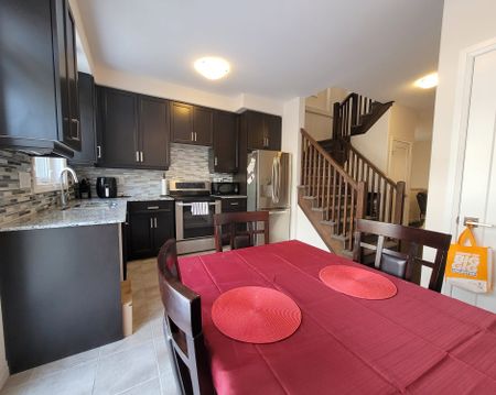 For Lease - 6 Pringle Lane, Hamilton, Ontario - Photo 4