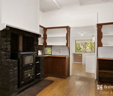 Charming Rural Cottage - Photo 6