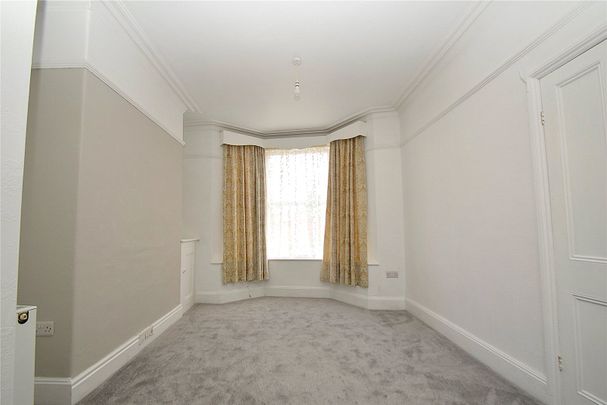 2 bed terraced house to rent in Trafalgar Street West, Scarborough, YO12 - Photo 1