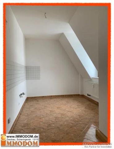 PREISWERTE 2-Zimmer-Dachgeschoss-Wohnung zu vermieten! - Foto 4