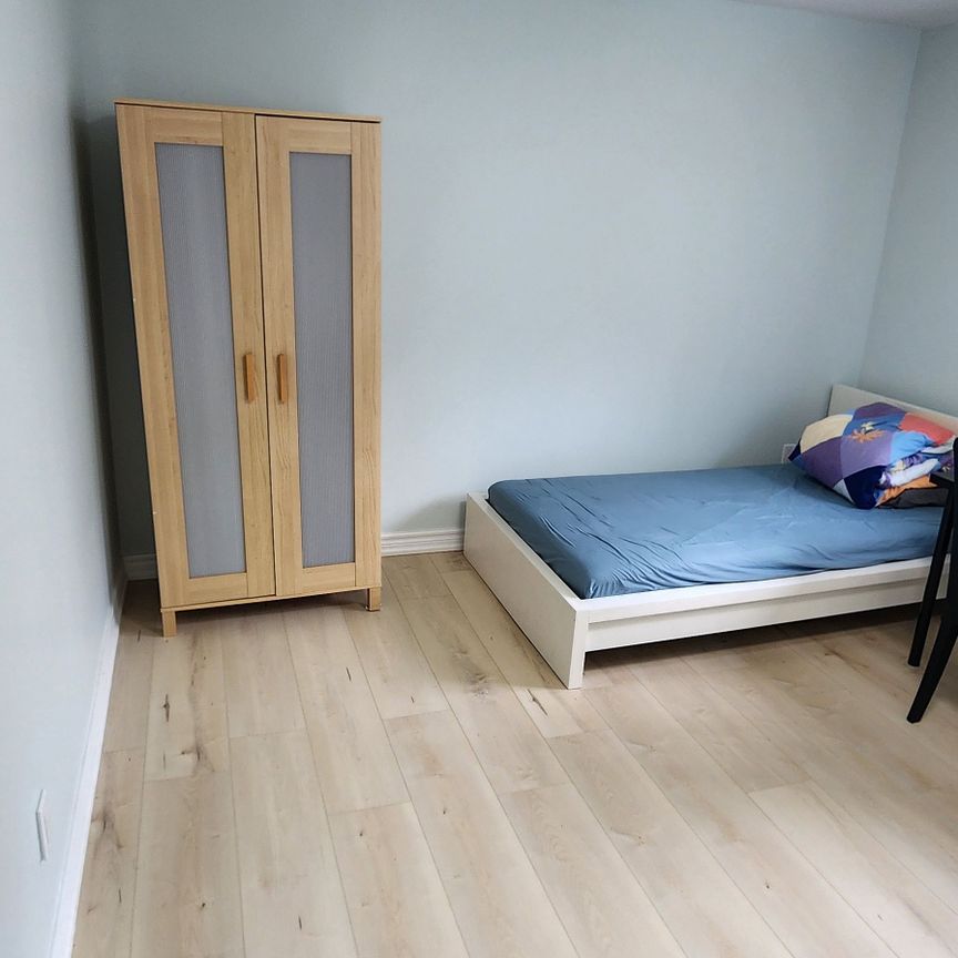 For Lease - 45 PINEWAY Boulevard Unit# Room2, Toronto, Ontario - Photo 1