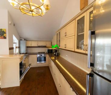 Penthouse de inchiriat 3 camere terasa Sibiu Dumbravii Sub Arini - Fotografie 3