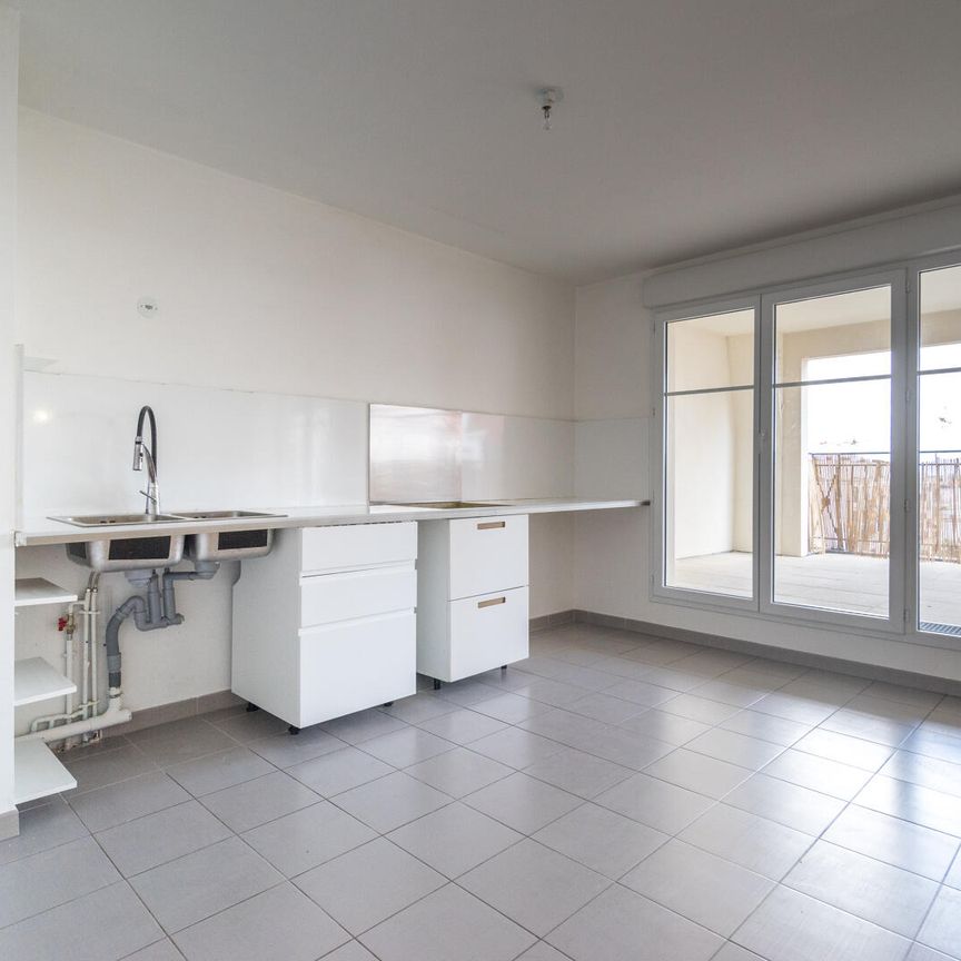 location Appartement T4 DE 128.14m² À ROMAINVILLE - Photo 1
