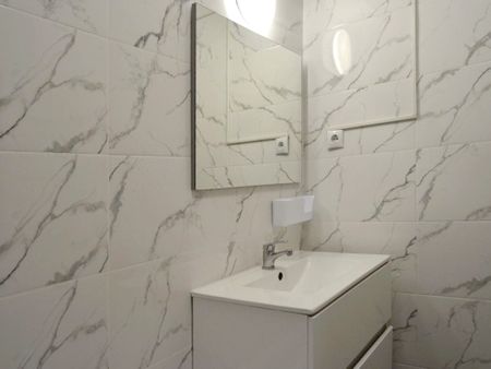 Apartament de inchiriat in Ploiesti, zona Mihai Bravu - Photo 4
